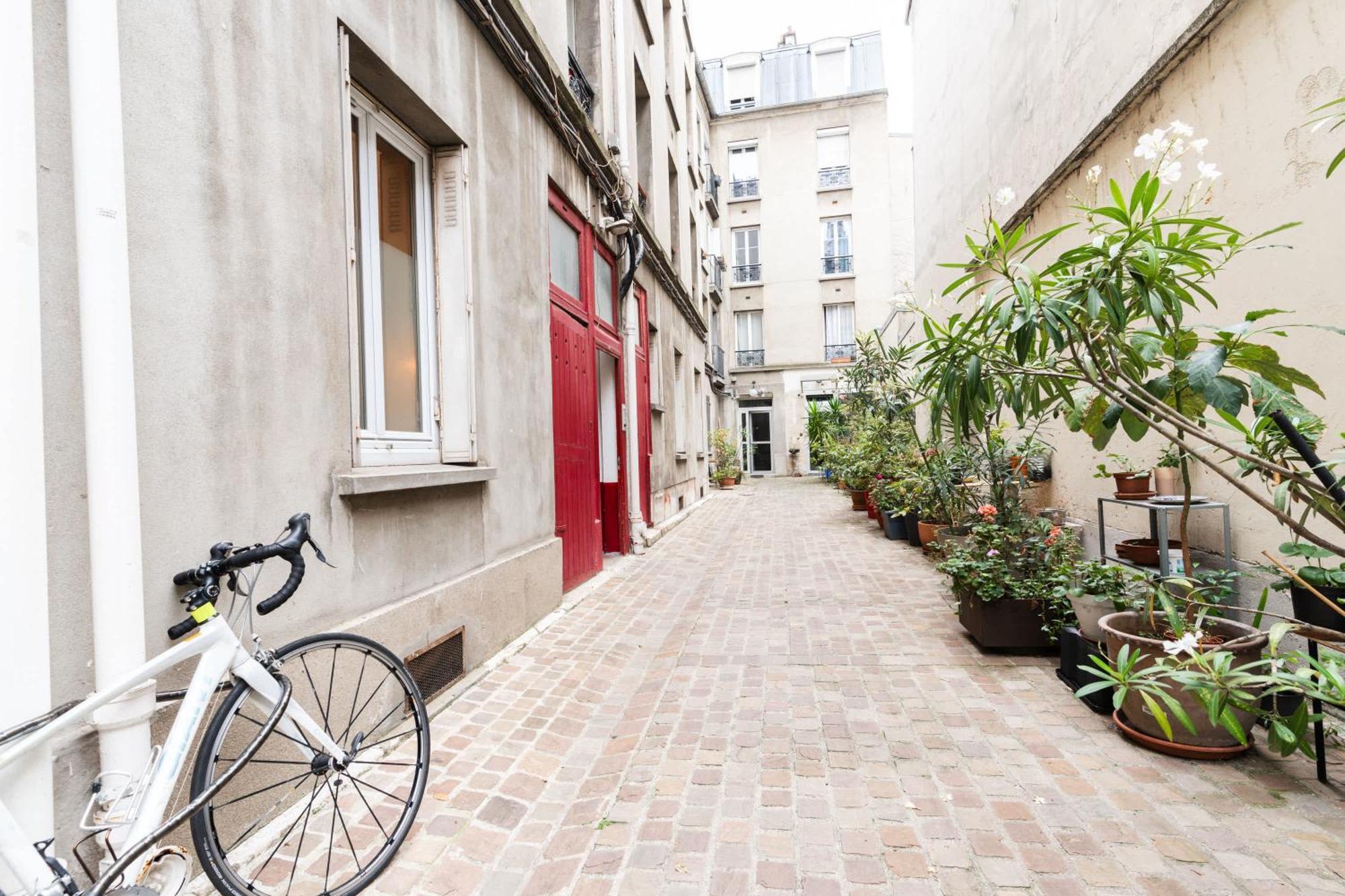 Loft 4 Bedroom Montmartre Pigalle Ac By Lcc Agency Παρίσι Εξωτερικό φωτογραφία